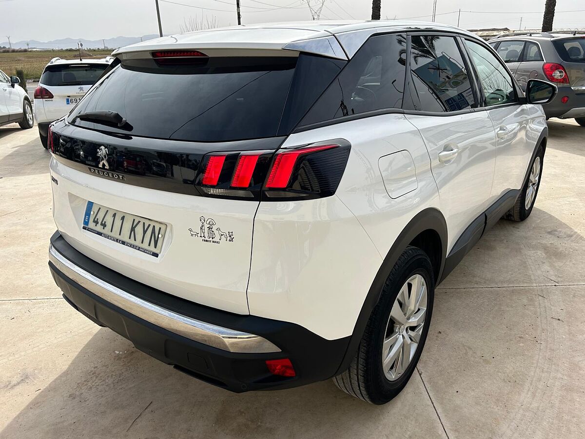 PEUGEOT 3008 ACTIVE 1.2 E-THP AUTO SPANISH LHD IN SPAIN 80000 MILES SUPERB 2019